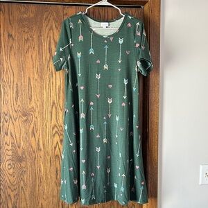 LuLaRoe Green Arrow Pattern Midi Dress